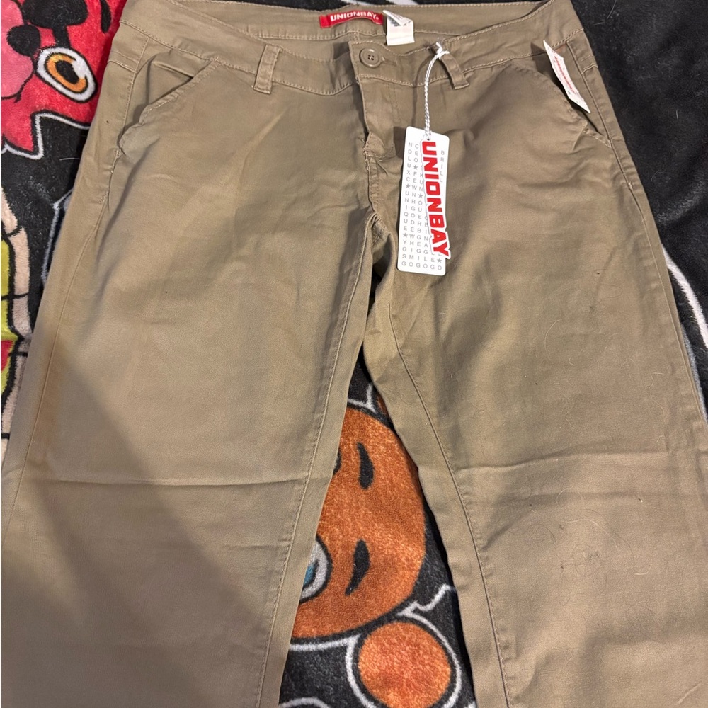 UNIONBAY Women’s Khaki Pants
